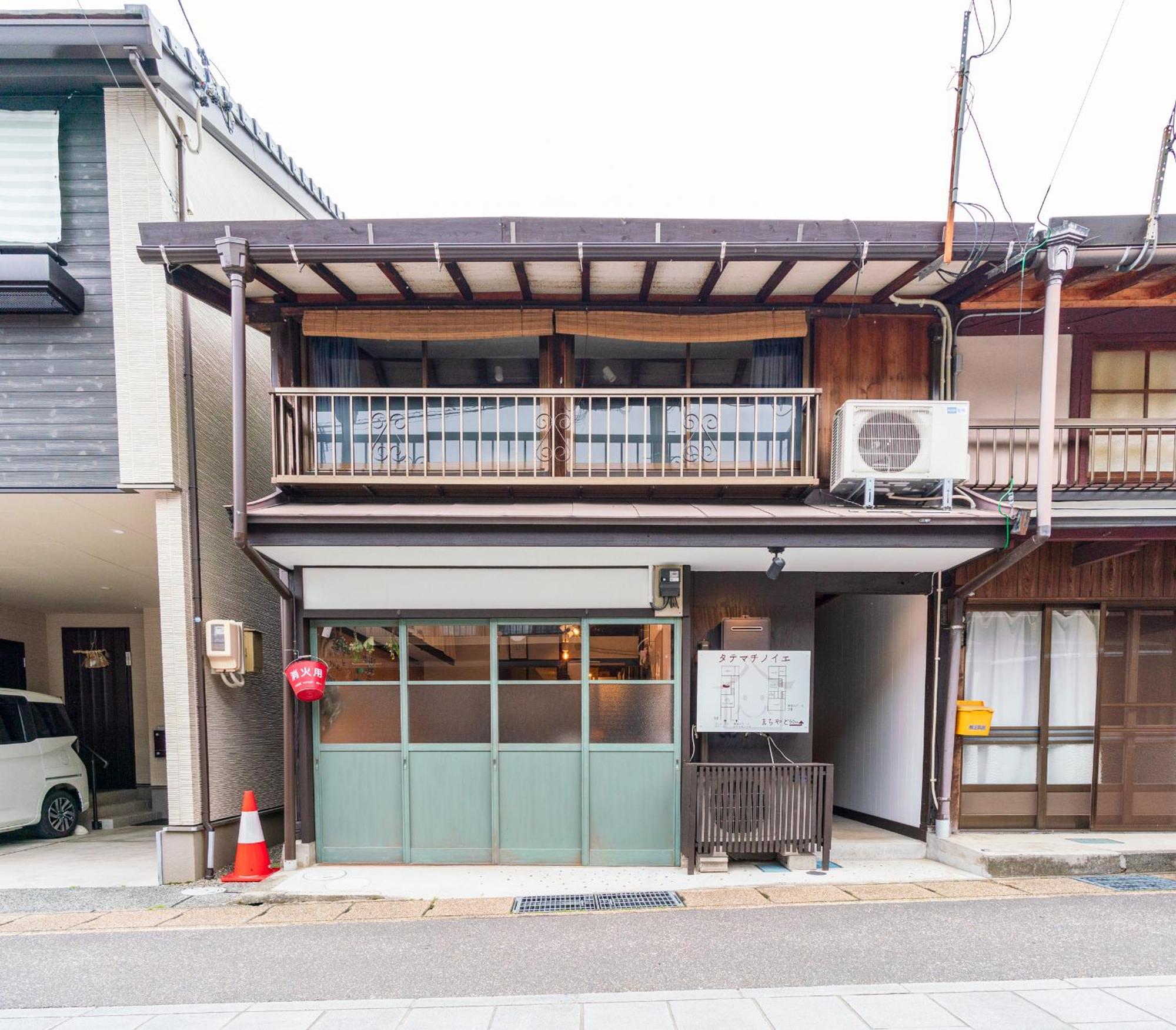 Отель Shared House Tatemachi In Gujo Hachiman Экстерьер фото